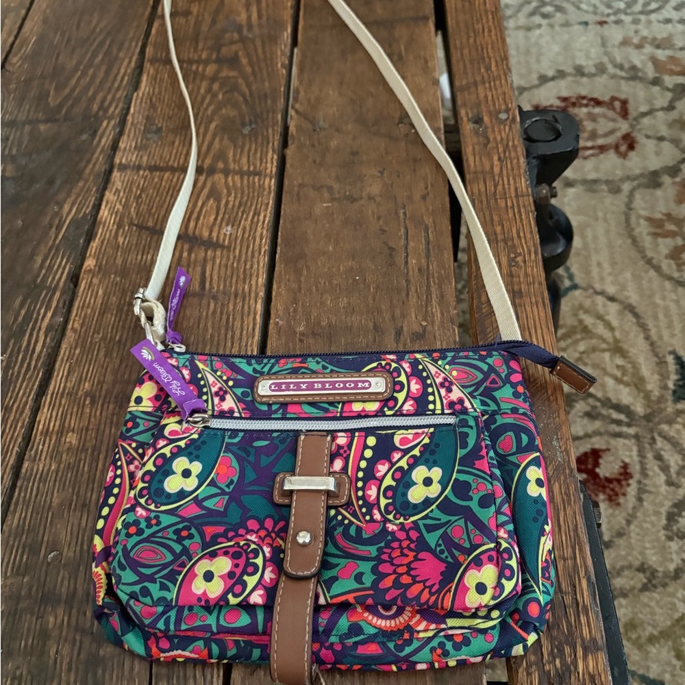 Lily Bloom Vibrant Floral Crossbody Bag with Structured Design
